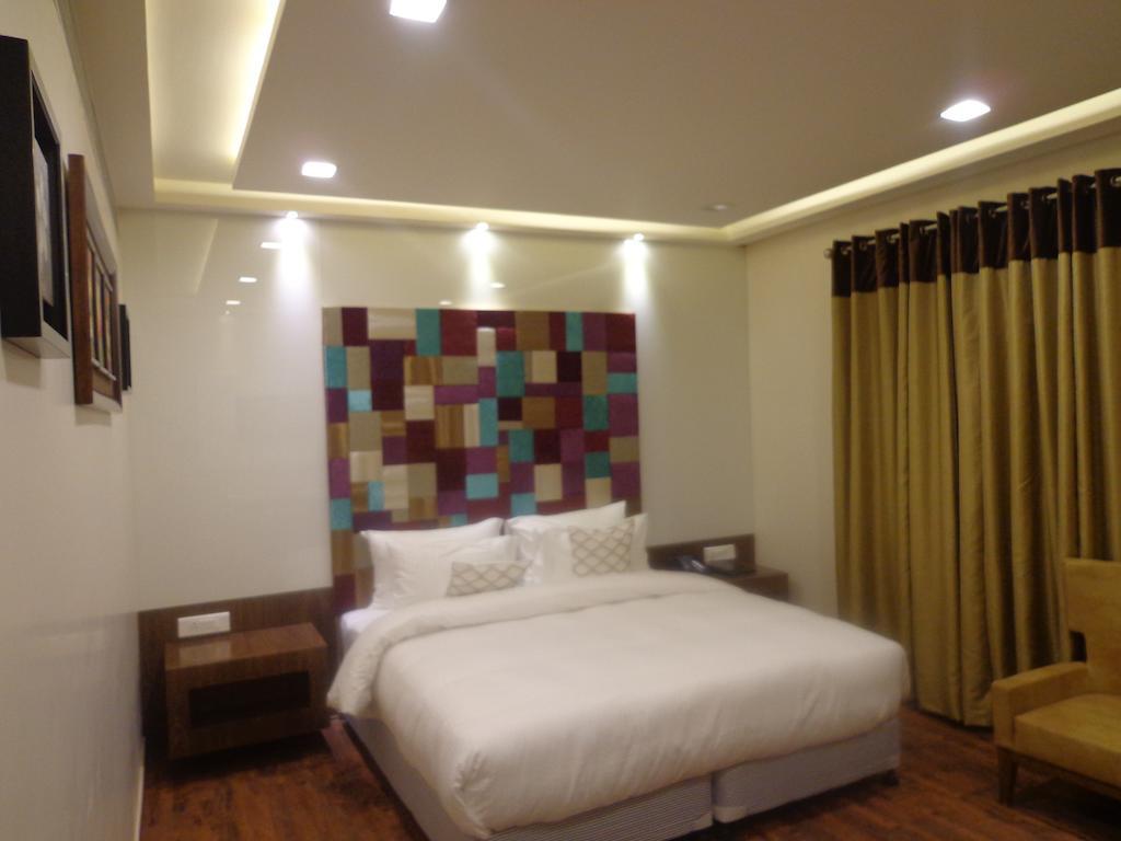דלהי Hotel Taj Princess - Boutique Hotel מראה חיצוני תמונה