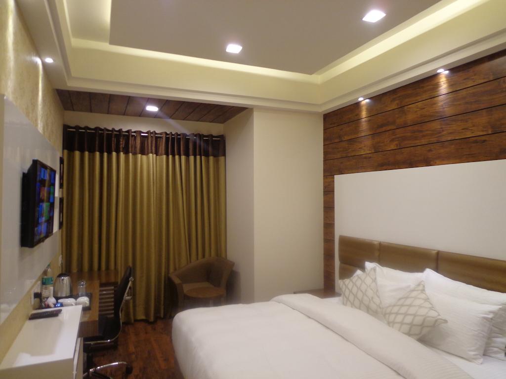 דלהי Hotel Taj Princess - Boutique Hotel מראה חיצוני תמונה